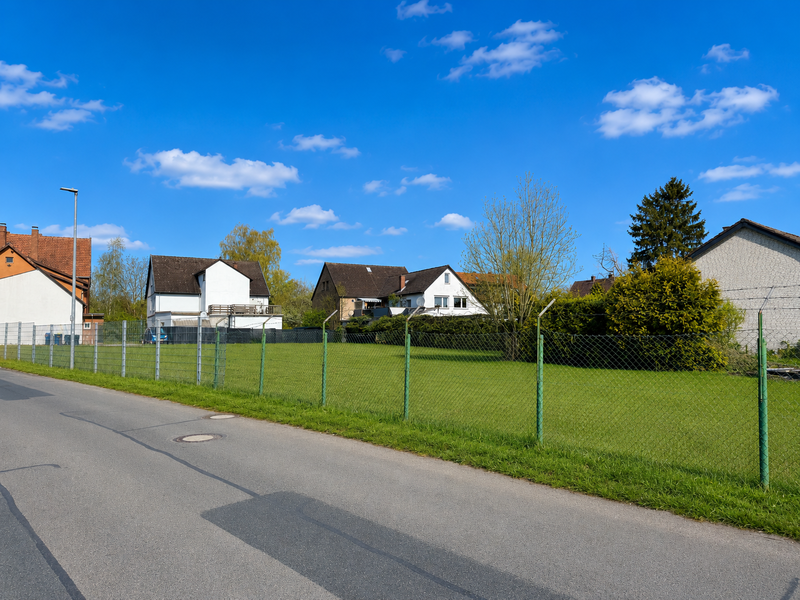 Grundstück